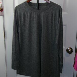 Tek Gear Long Sleeve Very Cool Tunic Side Slits Size L Gray